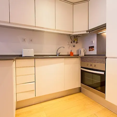 Cosy Almirante By Homing Lägenhet *
